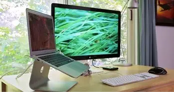 9 وسیله ای که هرگز نباید روی میز کار خود نگه دارید!