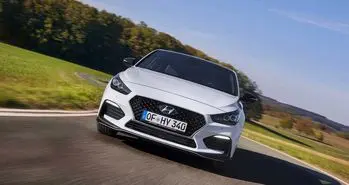 هیوندای i30 فست‌بک N Line با طراحی اسپرت از راه رسید