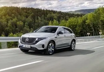 احتمال همکاری دایملر و تسلا در تولید خودروهای الکتریکی