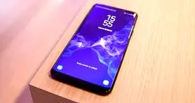 گوشی گلکسی S10 لایت به نمایشگر Infinity-O مجهز می شود
