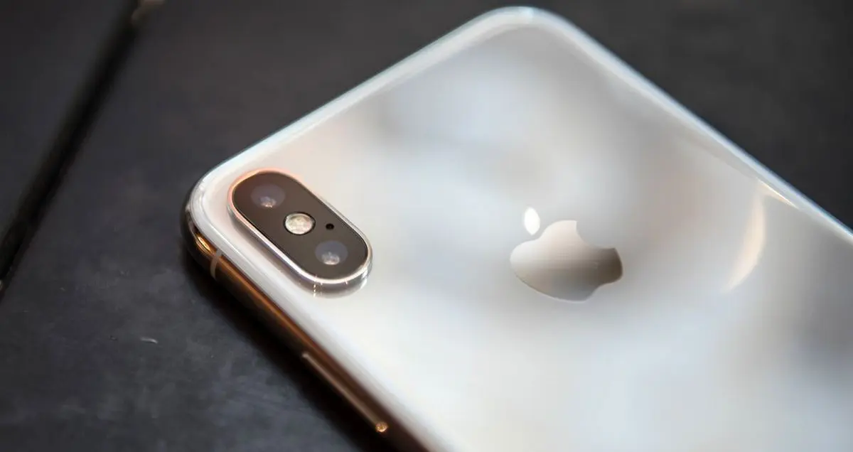 انفجار آیفون X پس از نصب سیستم عامل iOS 12.1!