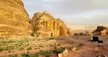شهر پترا را بیشتر بشناسید؛ شهر عجایب در کشور اردن