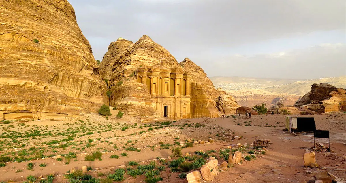 شهر پترا را بیشتر بشناسید؛ شهر عجایب در کشور اردن