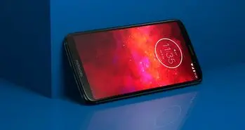 منتظر معرفی گوشی موتو Z4 مجهز به چیپست اسنپدراگون 8150 در سال آینده باشید