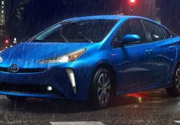 قیمت نسل جدید تویوتا پریوس اعلام شد؛ شروع از 27 هزار دلار