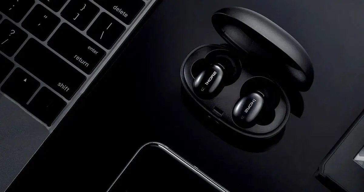 شرکت وان مور از اولین ایرباد بی سیم خود رونمایی کرد