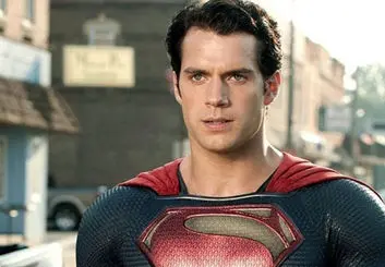 جیسون موموآ: هنری کویل باز هم نقش سوپرمن را بازی خواهد کرد