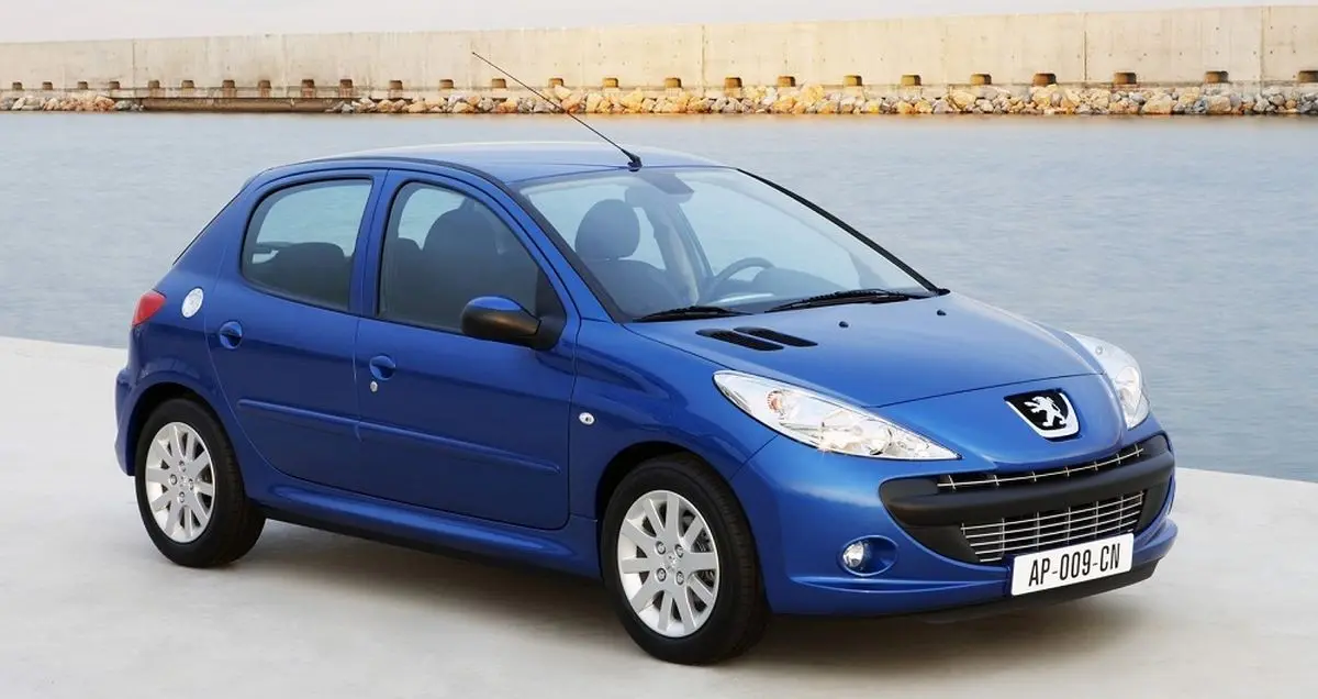 پژو 207 و دنا پلاس به سقف پانوراما مجهز می شوند!