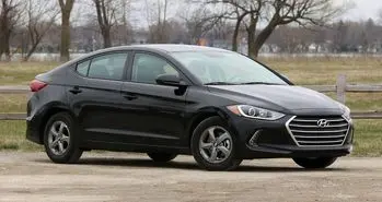 قیمت جدید هیوندای النترا و آزرا از سوی کرمان موتور اعلام شد