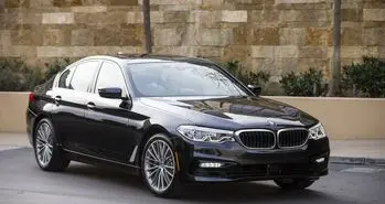 قیمت جدید بی ام و 530 از سوی پرشیا خودرو اعلام شد