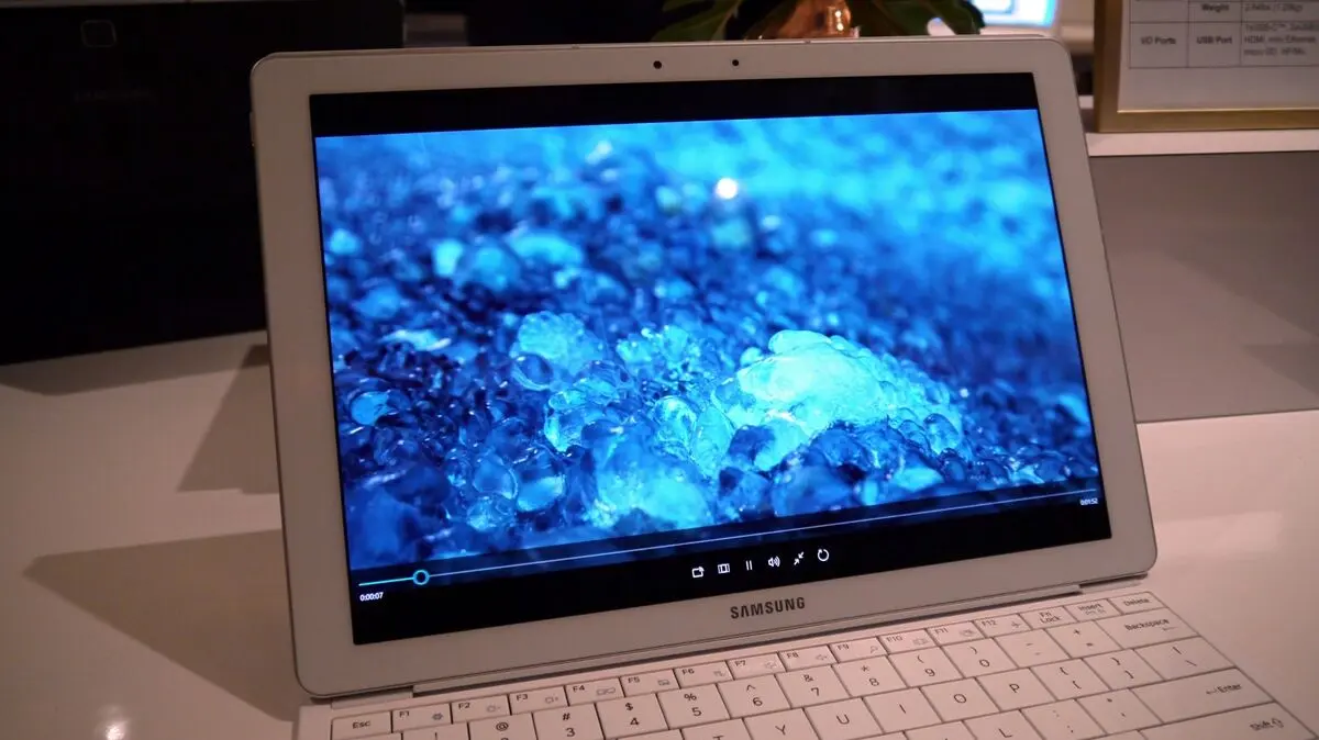 Samsung Galaxy TabPro S شگفت انگیز یا بحث برانگیز؟