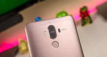 هواوی میت 9 بروزرسانی اندروید پای را دریافت کرد