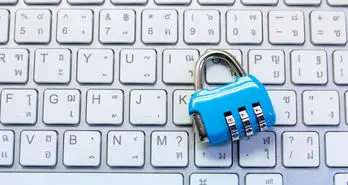 چگونه روی فایل های Word رمز بگذاریم؟