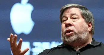 استیو وزنیاک از بیت کوین حمایت می کند