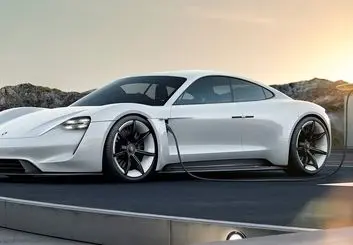 پورشه تایکان در سپتامبر 2019 معرفی می شود