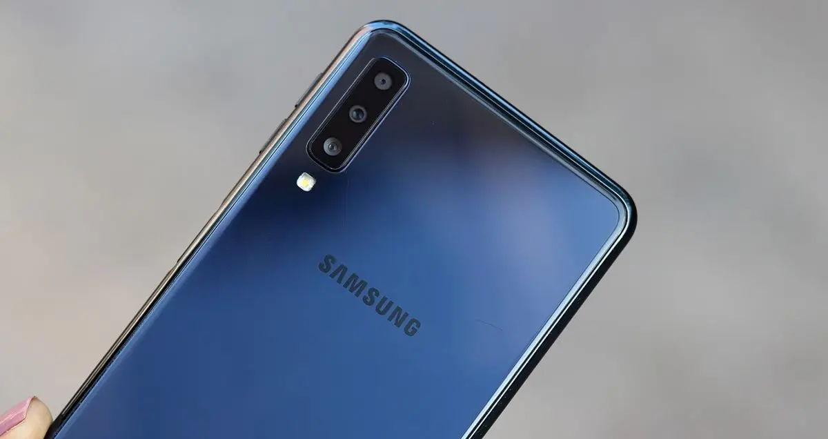 سامسونگ گلکسی A7 2018 بروزرسانی اندروید پای را دریافت کرد