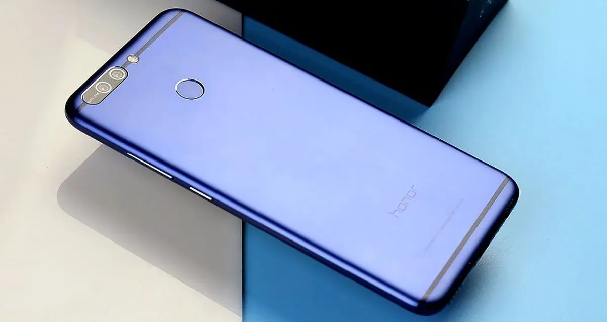 آنر 8 پرو بروزرسانی اندروید پای را دریافت کرد