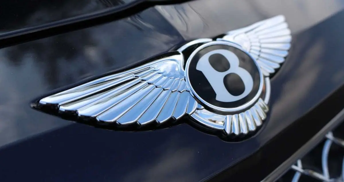 بنتلی یک خودروی شاسی بلند غول پیکر تولید می کند؟