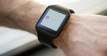 همکاری نیوبالانس ،گوگل و اینتل برای ساخت اولین ساعت هوشمند