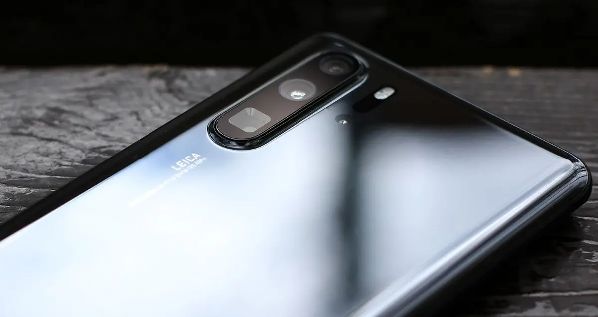 تماشا کنید: کالبدشکافی هواوی P30 پرو