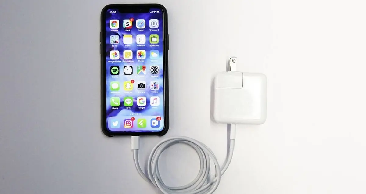 آیفون های 2019 همراه با شارژر 18 واتی به فروش می رسند