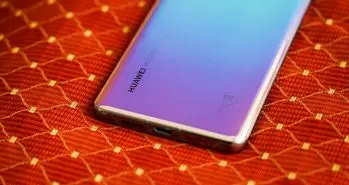 مشخصات هواوی میت 30 پرو لو رفت؛ نمایشگر 6.7 اینچی