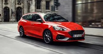 فورد فوکوس ST استیشن رونمایی شد