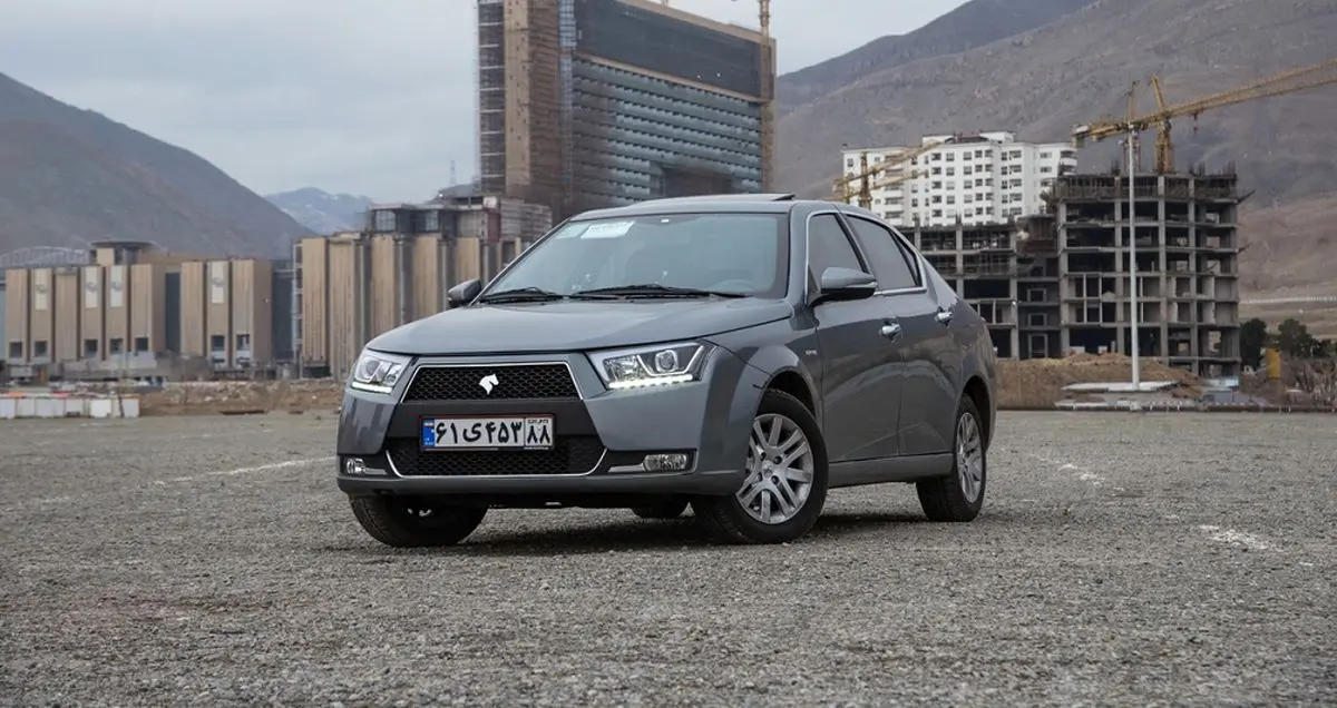 دنا پلاس بدون سانروف و رینگ آلومینیومی تحویل مشتریان می شود؟