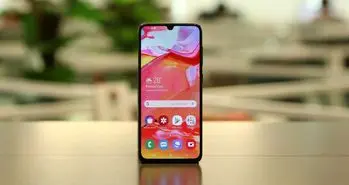 سامسونگ گلکسی A70 اولین بروزرسانی خود را دریافت کرد