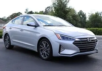 بررسی هیوندای النترا 2019؛ یک سدان کامپکت متفاوت!