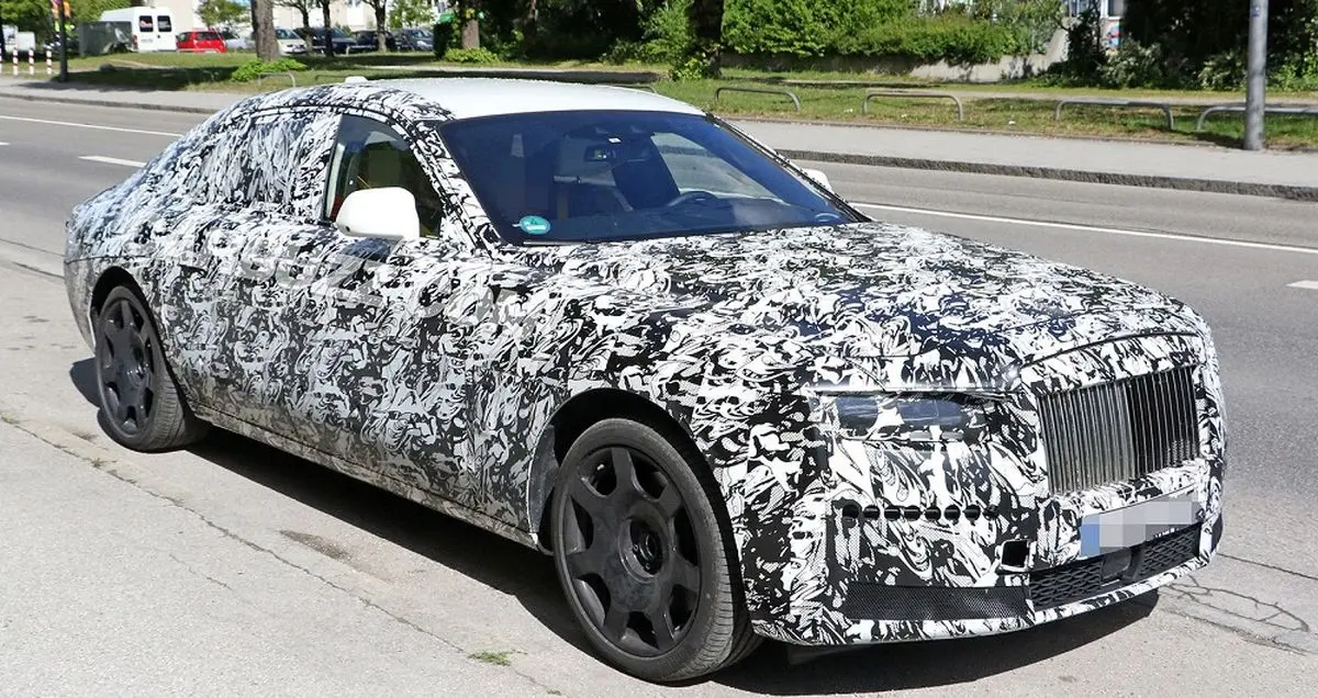 انتشار تصاویر مخفیانه از نسل آینده رولزرویس گوست