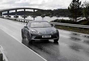 آلپاین A110S به صورت رسمی معرفی شد