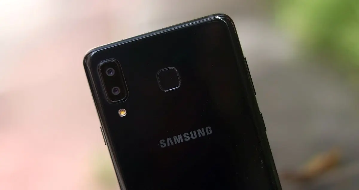 سامسونگ گلکسی A8 Star بروزرسانی اندروید پای را دریافت کرد