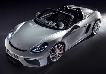 پورشه 718 کیمن GT4 و 718 اسپایدر معرفی شدند