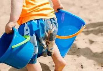 ۶ پیشنهاد برای سرگرم کردن بچه‌ها در تابستان