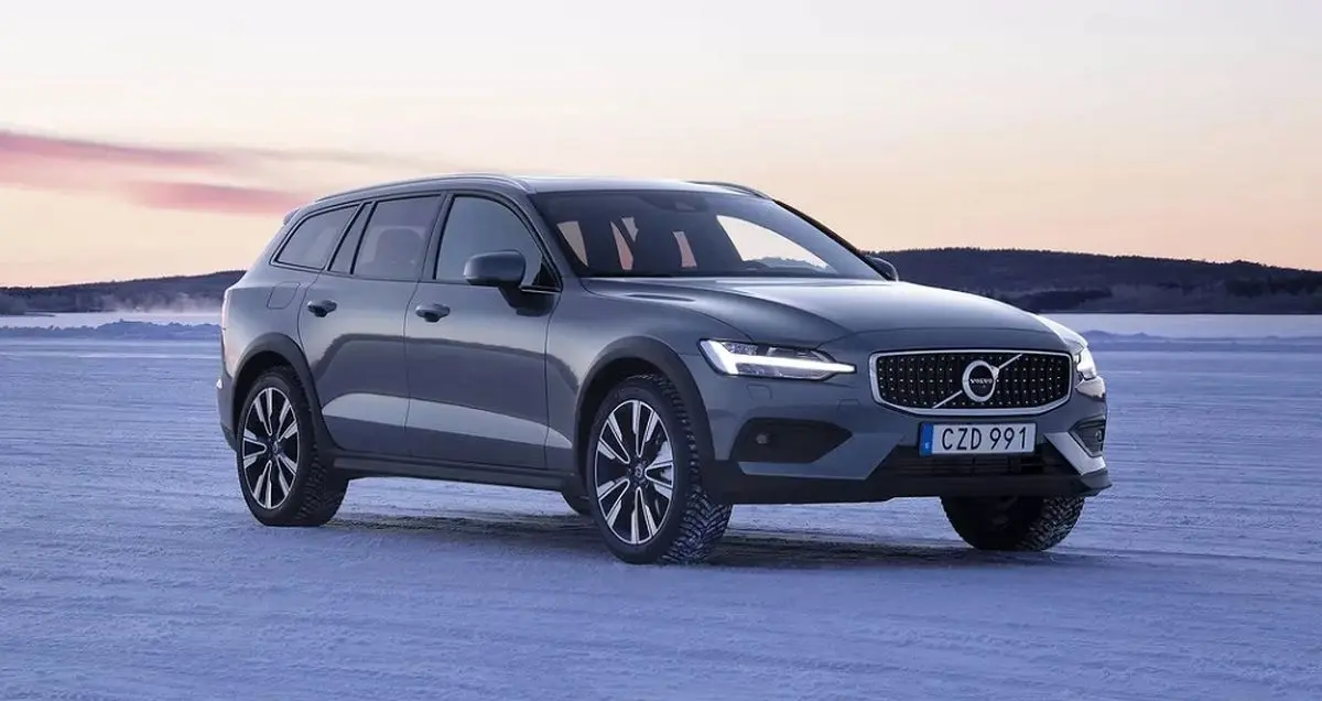 قیمت ولوو V60 کراس کانتری 2020 اعلام شد