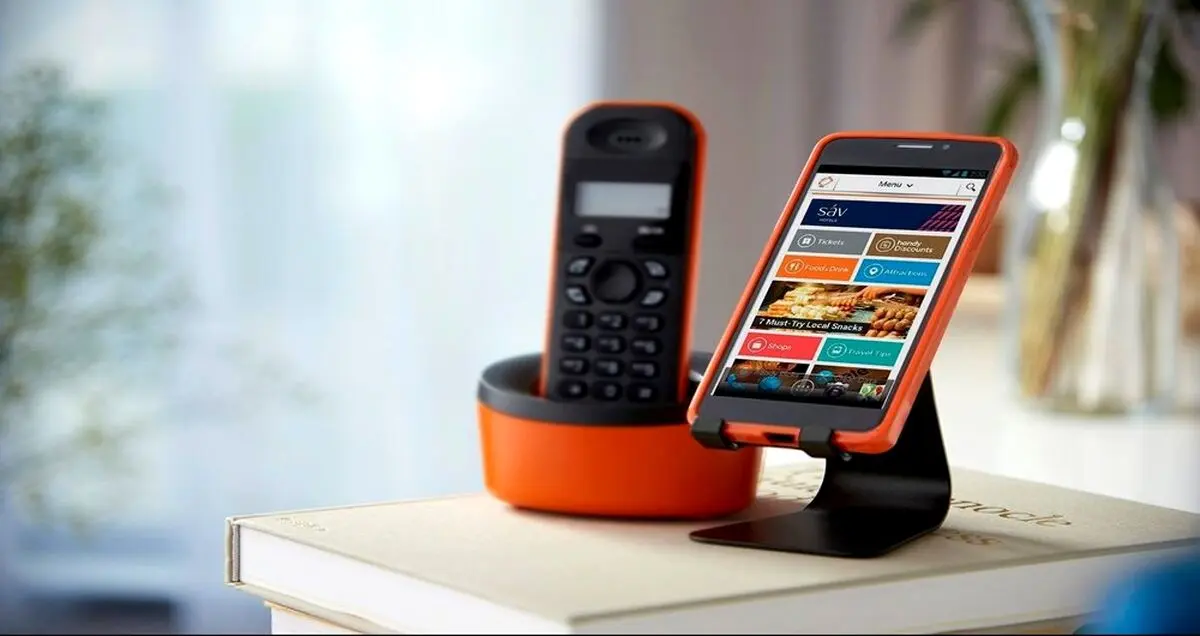 تجربه متفاوت گردشگری با گوشی منحصر به‌فرد و خاص Handy phone  