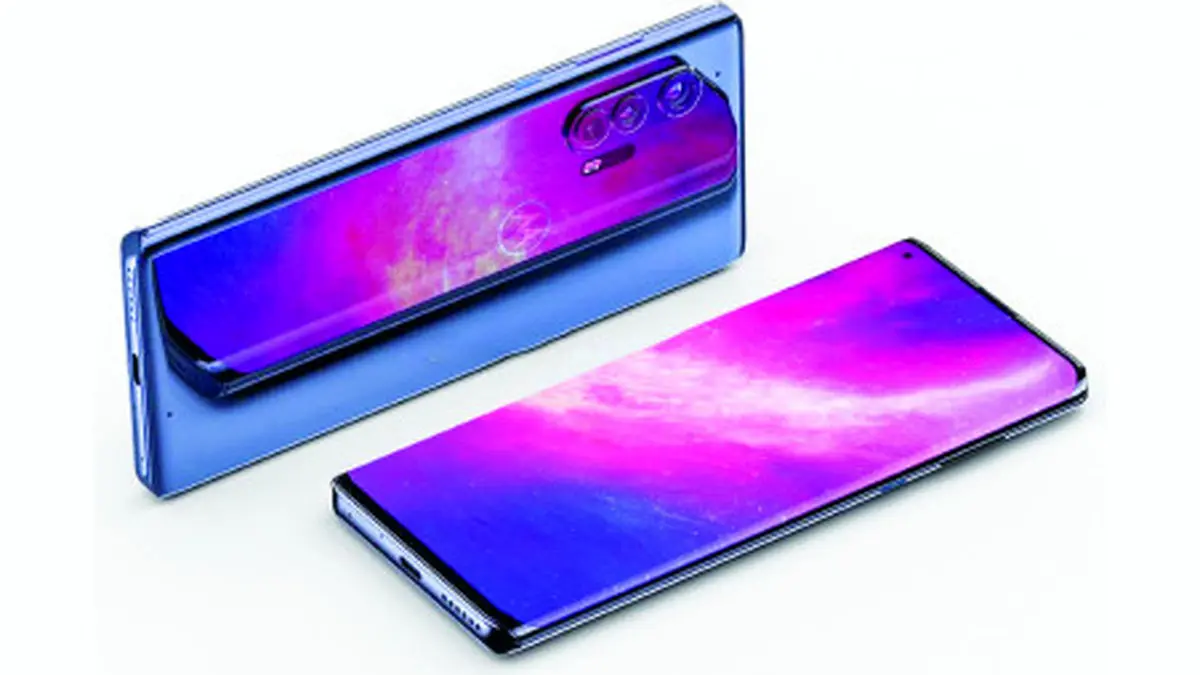 برای اولین‌بار، پرچمدار موتورولا با نمایشگر تمام صفحه عرضه می‌شود