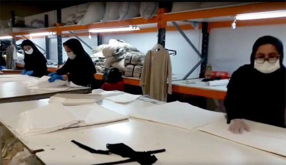 تولید لباس‌های حفاظتی ویژه کادر درمان