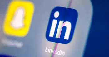 استوری لینکدین با سبک اسنپ چت از راه می رسد