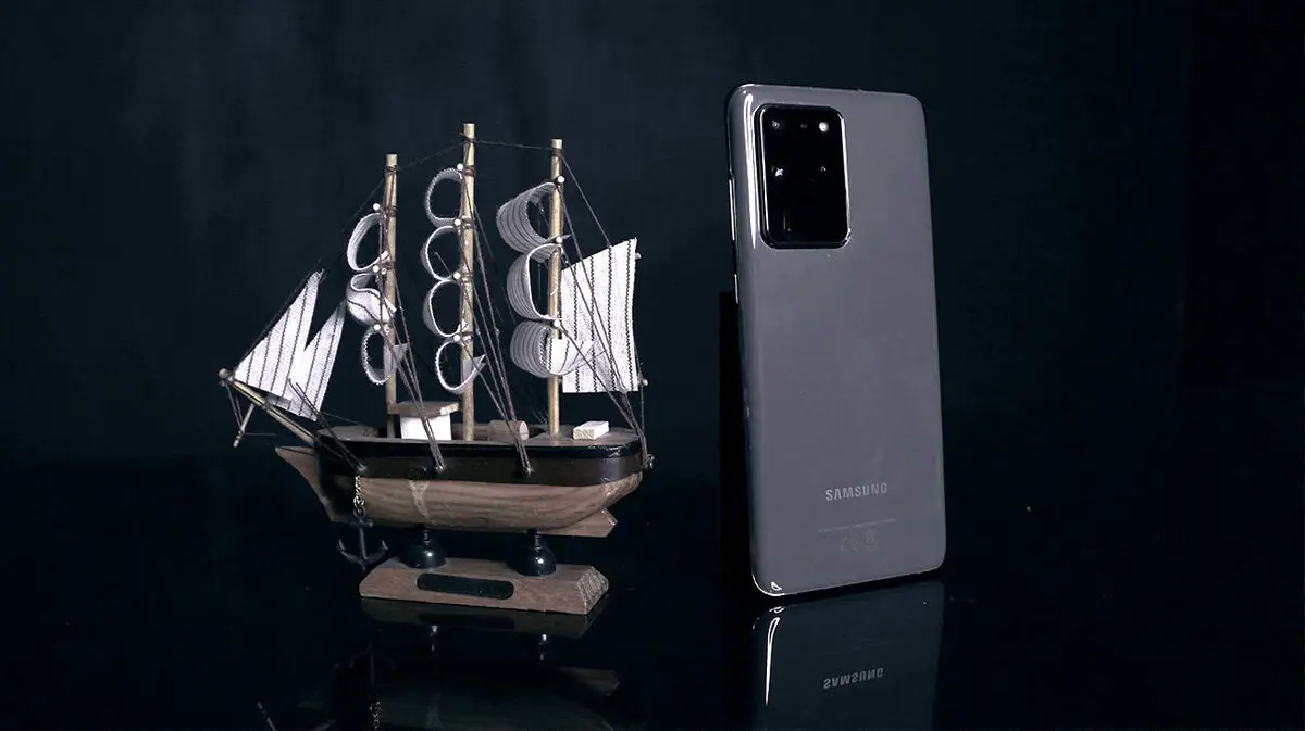 جعبه گشایی و بررسی اولیه گوشی سامسونگ Galaxy S20 Ultra