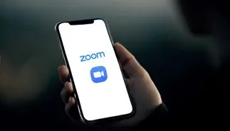 اپلیکیشن Zoom اطلاعات کاربران آیفون را افشا کرد!