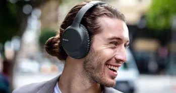 هدفون جدید سونی با حذف نویز عالی و عمر باتری طولانی معرفی می شود
