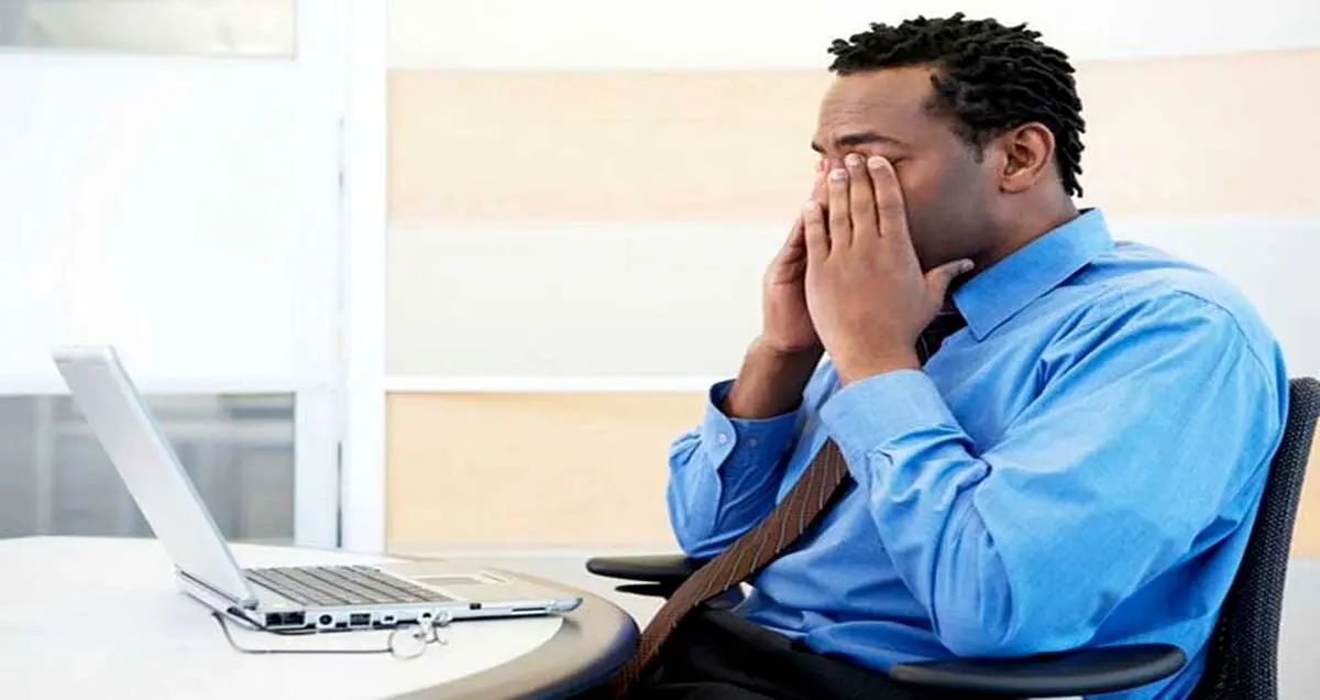 چگونه از خستگی چشم ها هنگام کار با کامپیوتر جلوگیری کنیم؟