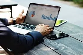 استارتاپ‌ها به پایگاه‌های داده دولتی متصل می‌شوند