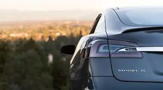 تسلا قیمت‌ها خودروهای برقی را در آمریکا و چین تا 5000 دلار کاهش می‌دهد