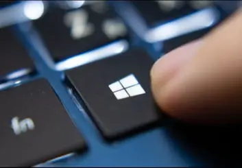 چگونه در طول بازی Xbox با دوستان خود در ویندوز 10 چت کنیم؟