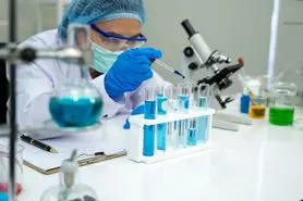 اتهام جدید آمریکا به چین؛ تلاش برای سرقت تحقیقات با موضوع کرونا!