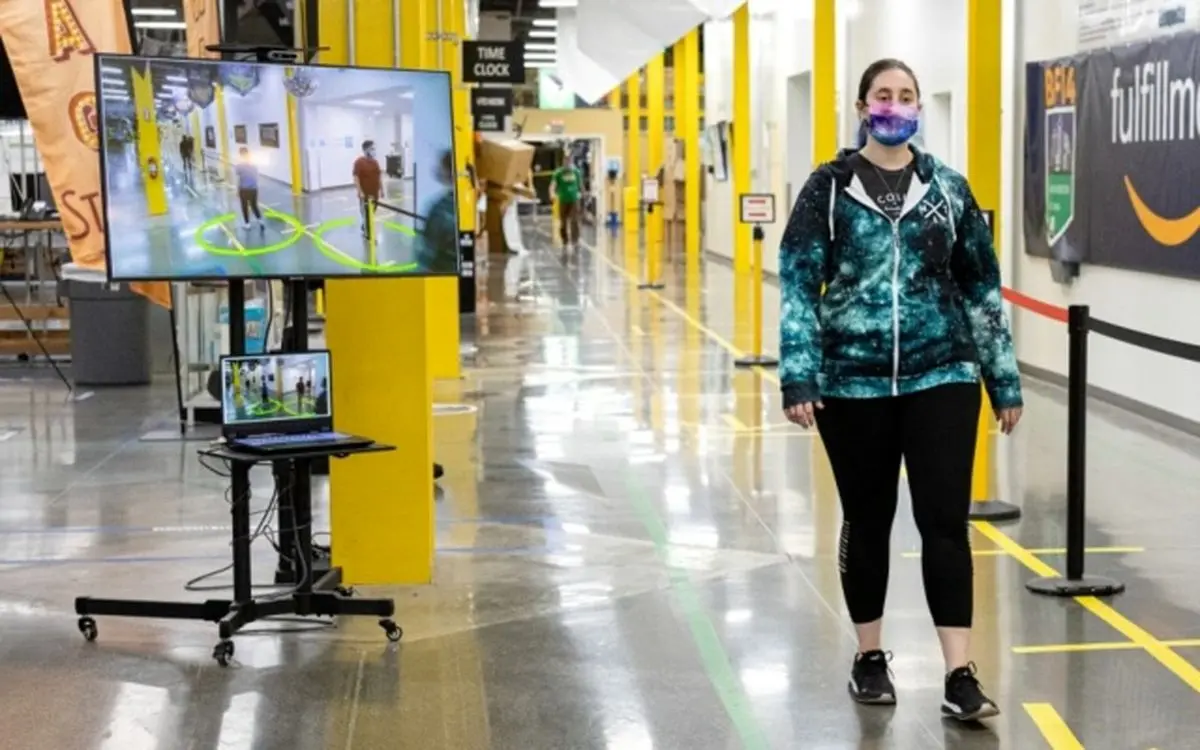 آمازون برای رعایت فاصله اجتماعی از هوش مصنوعی کمک می‌گیرد