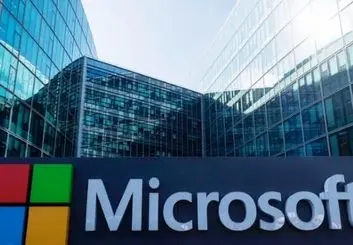 تبلیغات مایکروسافت در فیس بوک متوقف شد